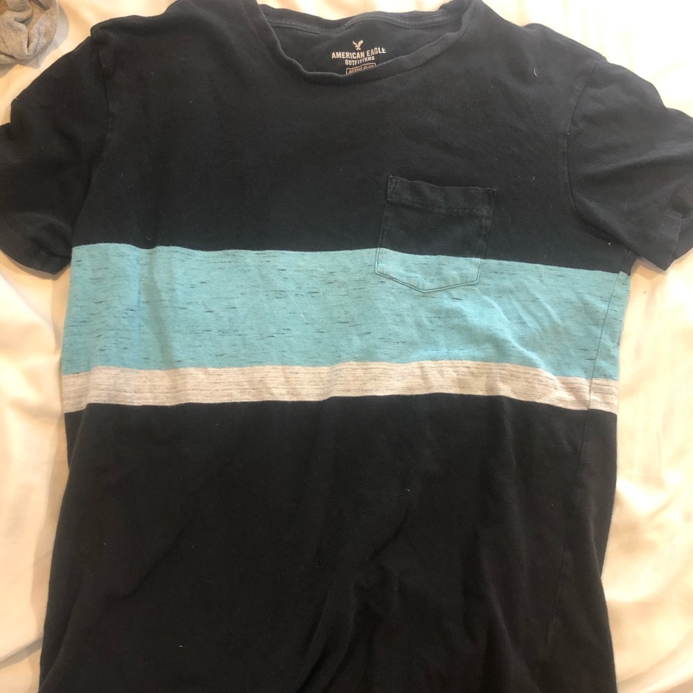 American eagle tshirt